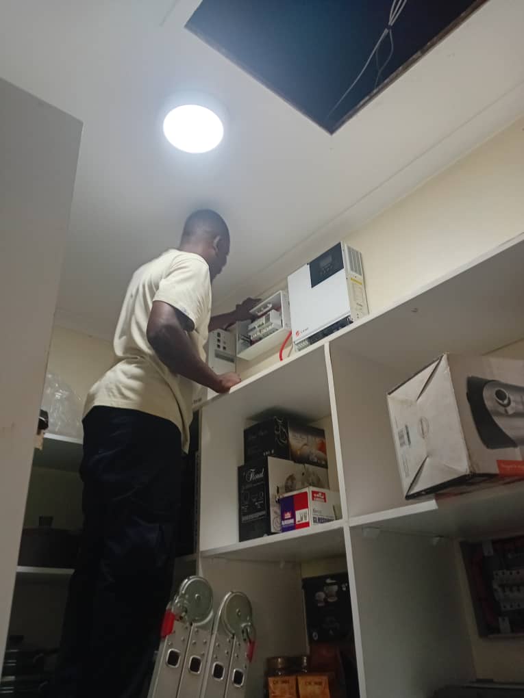 Hybrid Inverter Setup